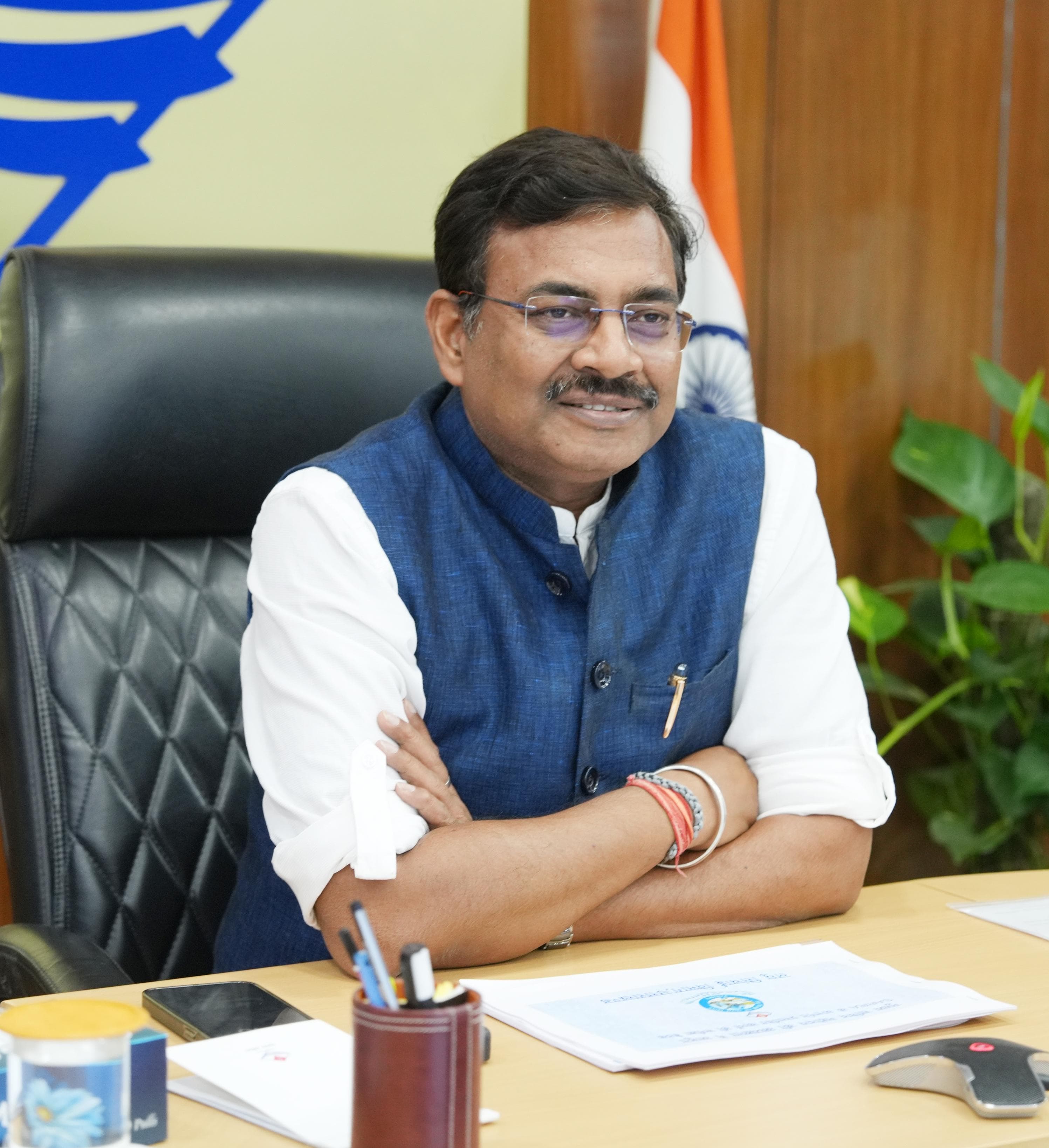 सचिवालय में मुख्य सचिव आनंद बर्द्धन सिंचाई विभाग की ओर से जल संरक्षण की समीक्षा बैठक करते। सचिवालय में मुख्य सचिव आनंद बर्द्धन सिंचाई विभाग की ओर से जल संरक्षण की समीक्षा बैठक करते।