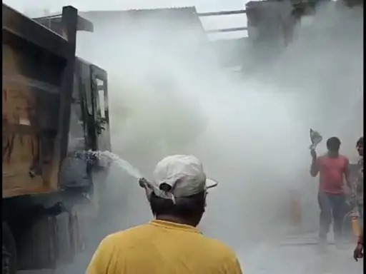 कोरबा : ट्रेलर के डीजल टैंक में वेल्डिंग के दौरान विस्फोट,वेल्डर झुलसा, वाहन में लगी भीषण आग, कर्मचारी बिलासपुर अस्पताल में भर्ती कोरबा : ट्रेलर के डीजल टैंक में वेल्डिंग के दौरान विस्फोट,वेल्डर झुलसा, वाहन में लगी भीषण आग, कर्मचारी बिलासपुर अस्पताल में भर्ती