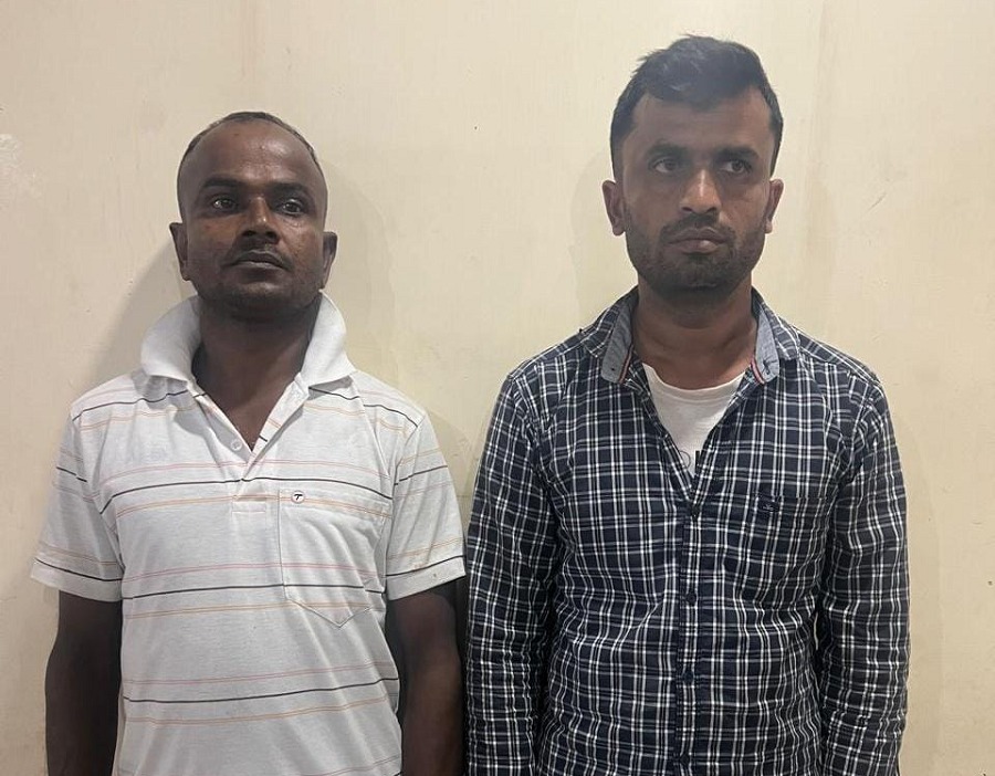 चोरी मामले में दो गिरफ्तार चोरी मामले में दो गिरफ्तार