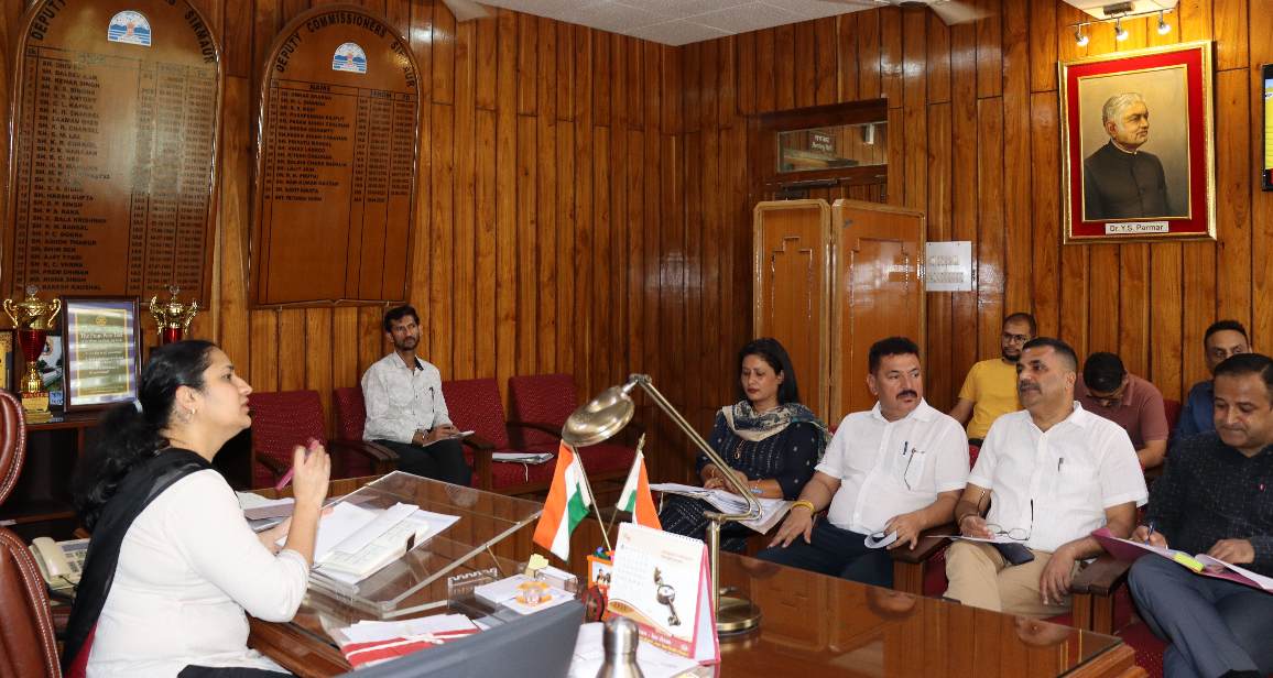 उपायुक्त की अध्यक्षता में हुई जिला सड़क सुरक्षा समिति की बैठक उपायुक्त की अध्यक्षता में हुई जिला सड़क सुरक्षा समिति की बैठक