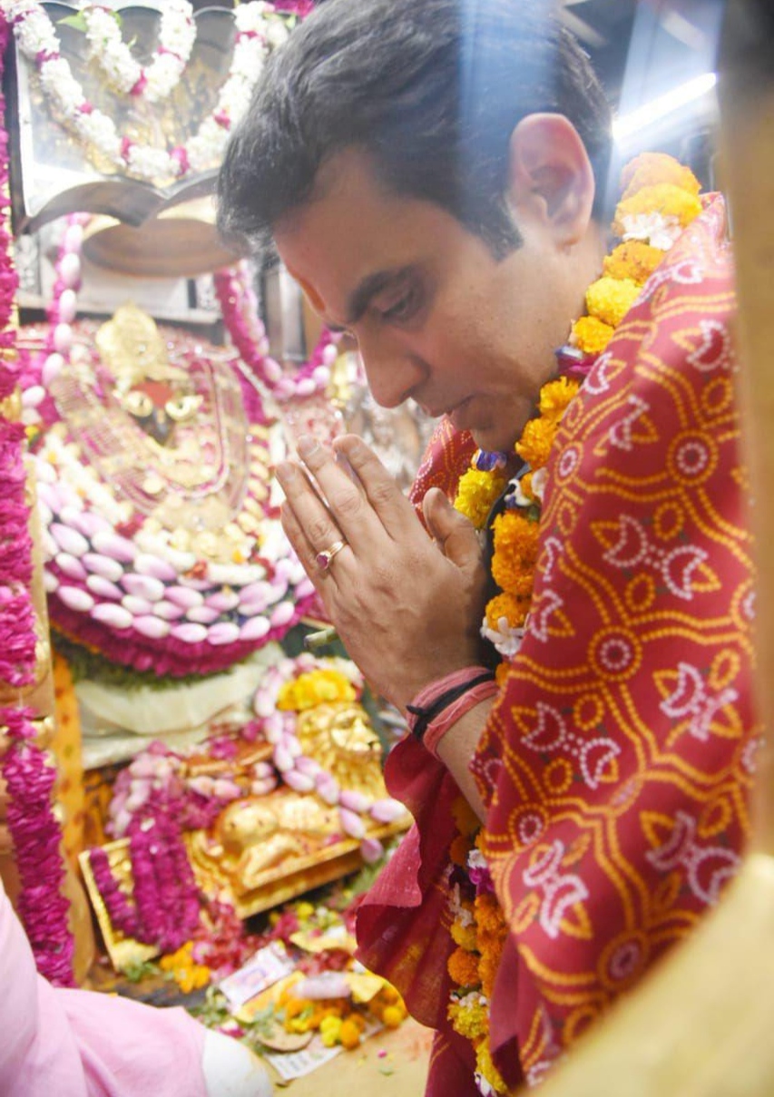 मां विन्ध्यवासिनी का दर्शन-पूजन करते विधायक पंकज सिंह। मां विन्ध्यवासिनी का दर्शन-पूजन करते विधायक पंकज सिंह।