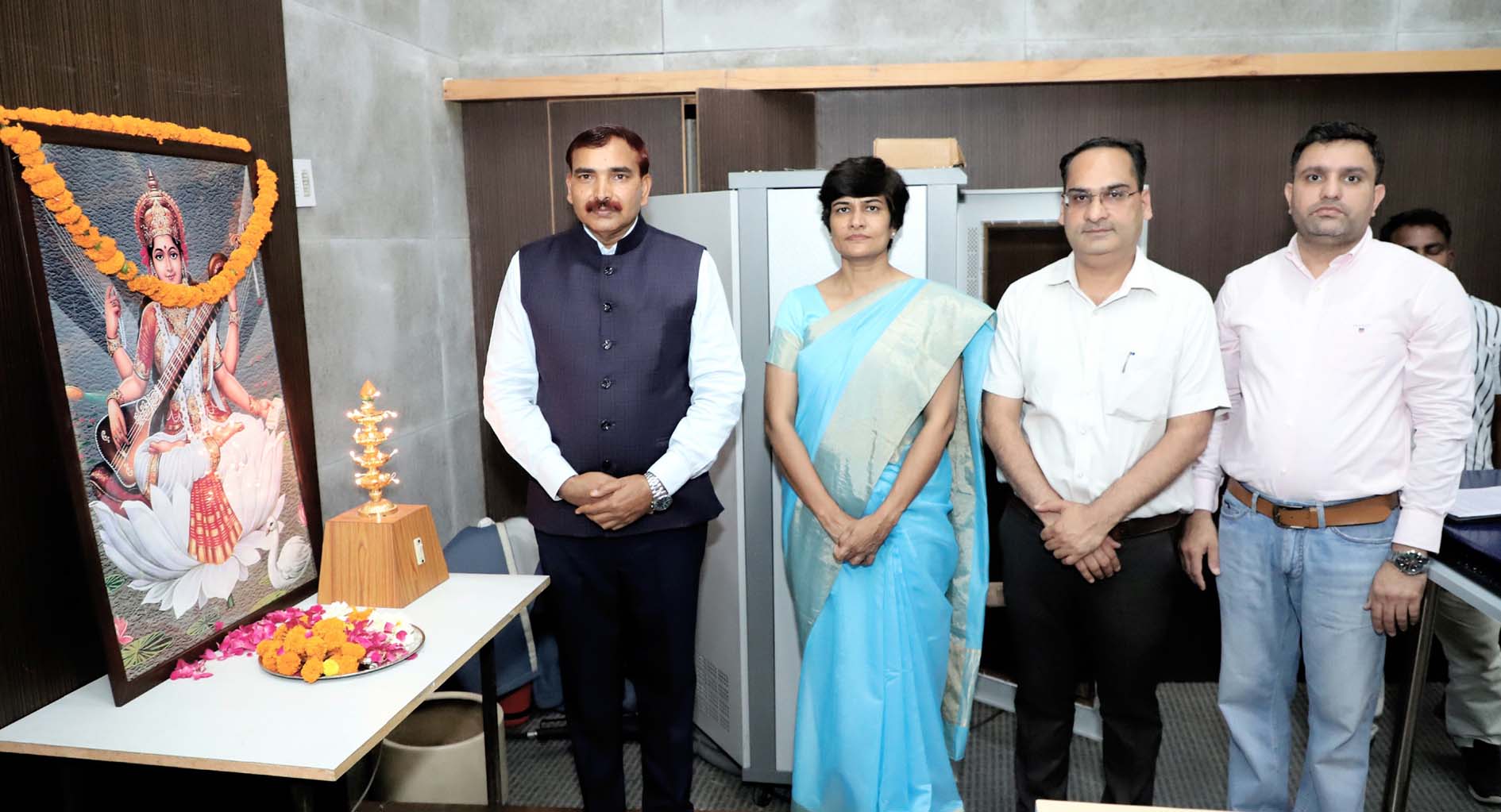 कार्यक्रम का उद्घाटन करते कुलपति प्रो. नरसी राम बिश्नोई। कार्यक्रम का उद्घाटन करते कुलपति प्रो. नरसी राम बिश्नोई।