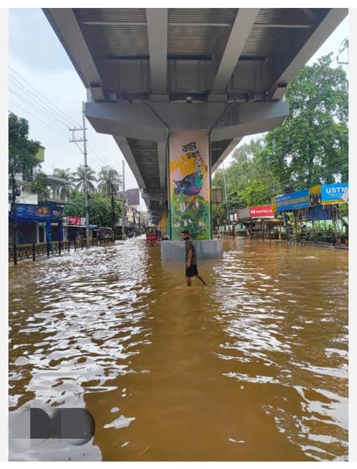रात भर बारिश के बाद गुवाहाटी में जल जमाव की तस्वीर। रात भर बारिश के बाद गुवाहाटी में जल जमाव की तस्वीर।