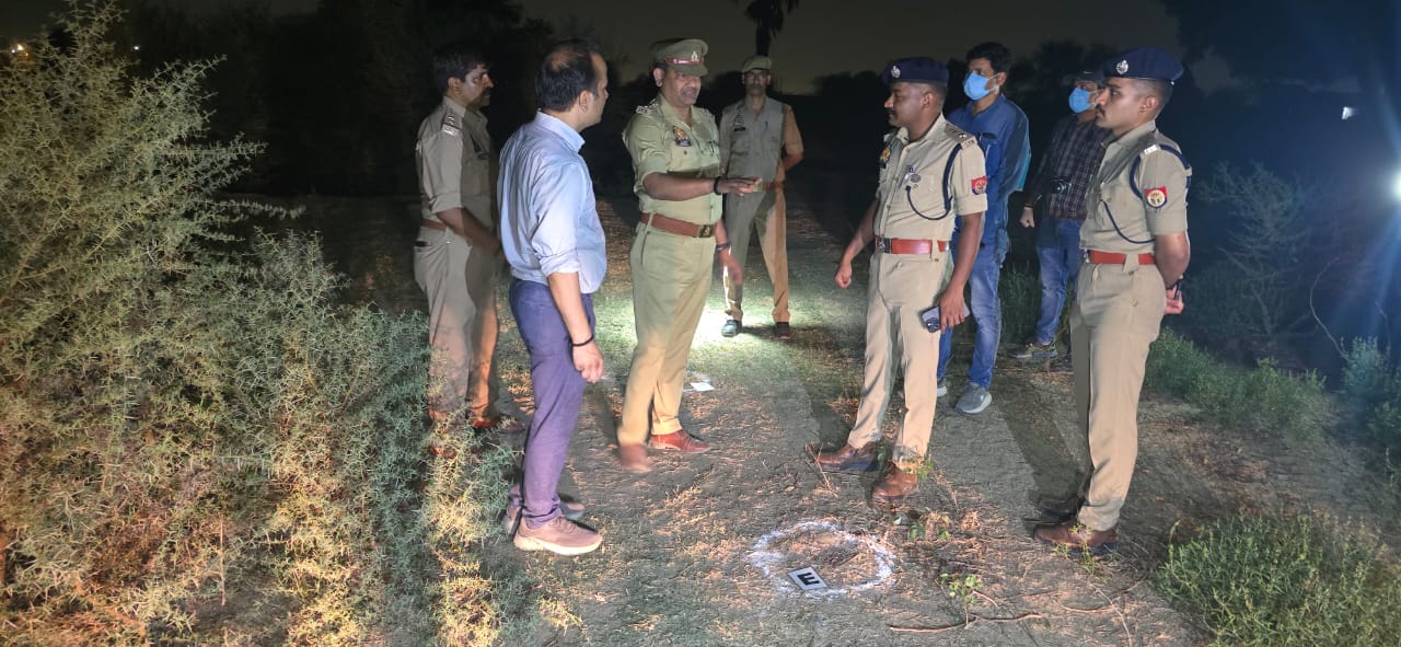 मुठभेड़ में घायल बदमाश मुठभेड़ में घायल बदमाश