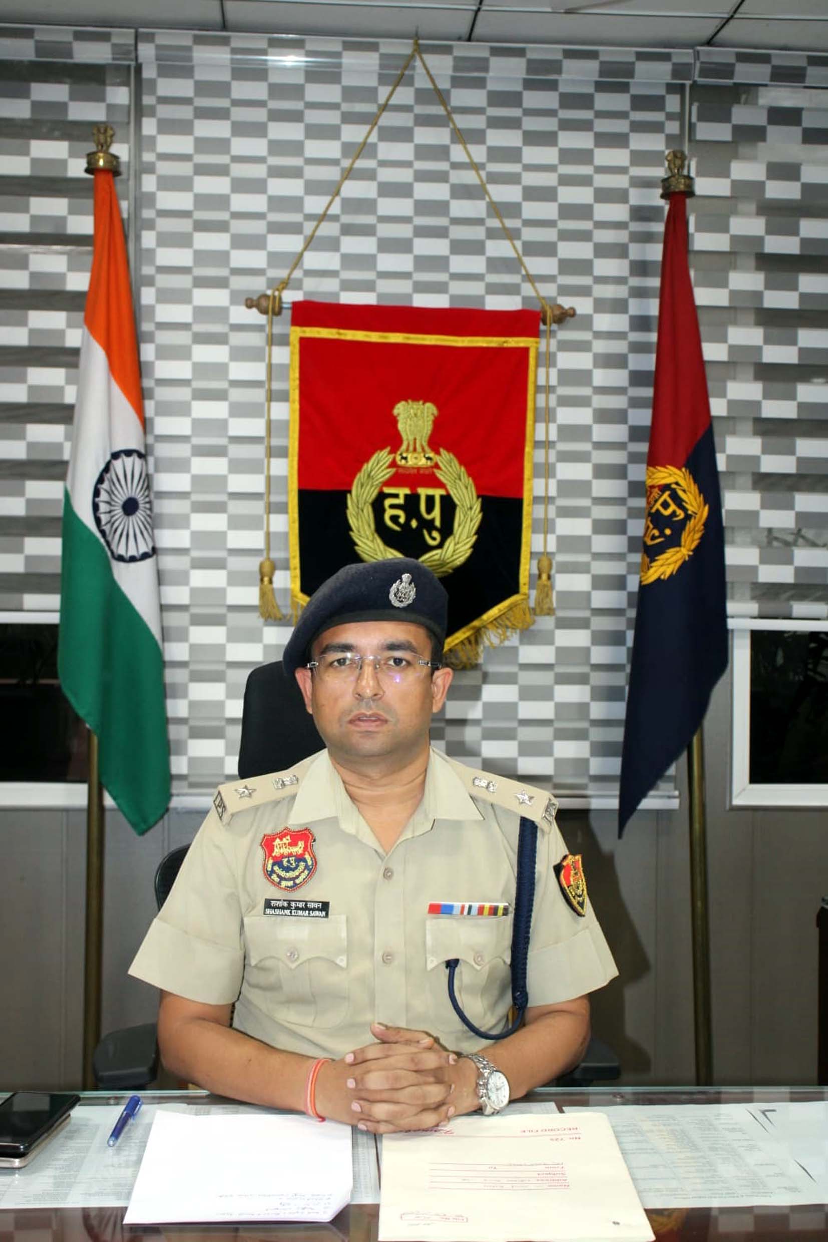 पुलिस अधीक्षक शशांक कुमार सावन। पुलिस अधीक्षक शशांक कुमार सावन।