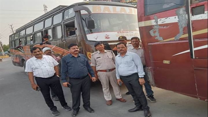 वाहनों की फिटनेस व परमिट की जाँच के लिए विशेष मुहिम जारी वाहनों की फिटनेस व परमिट की जाँच के लिए विशेष मुहिम जारी