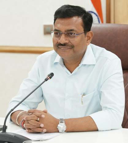 मुख्य सचिव आनन्द बर्द्धन मुख्य सचिव आनन्द बर्द्धन