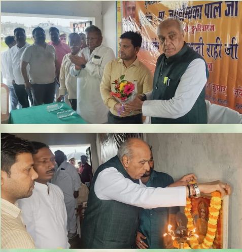 सिदार्थनगर के समरकैम्प में सांसद जगदम्बिका पाल सिंह सिदार्थनगर के समरकैम्प में सांसद जगदम्बिका पाल सिंह