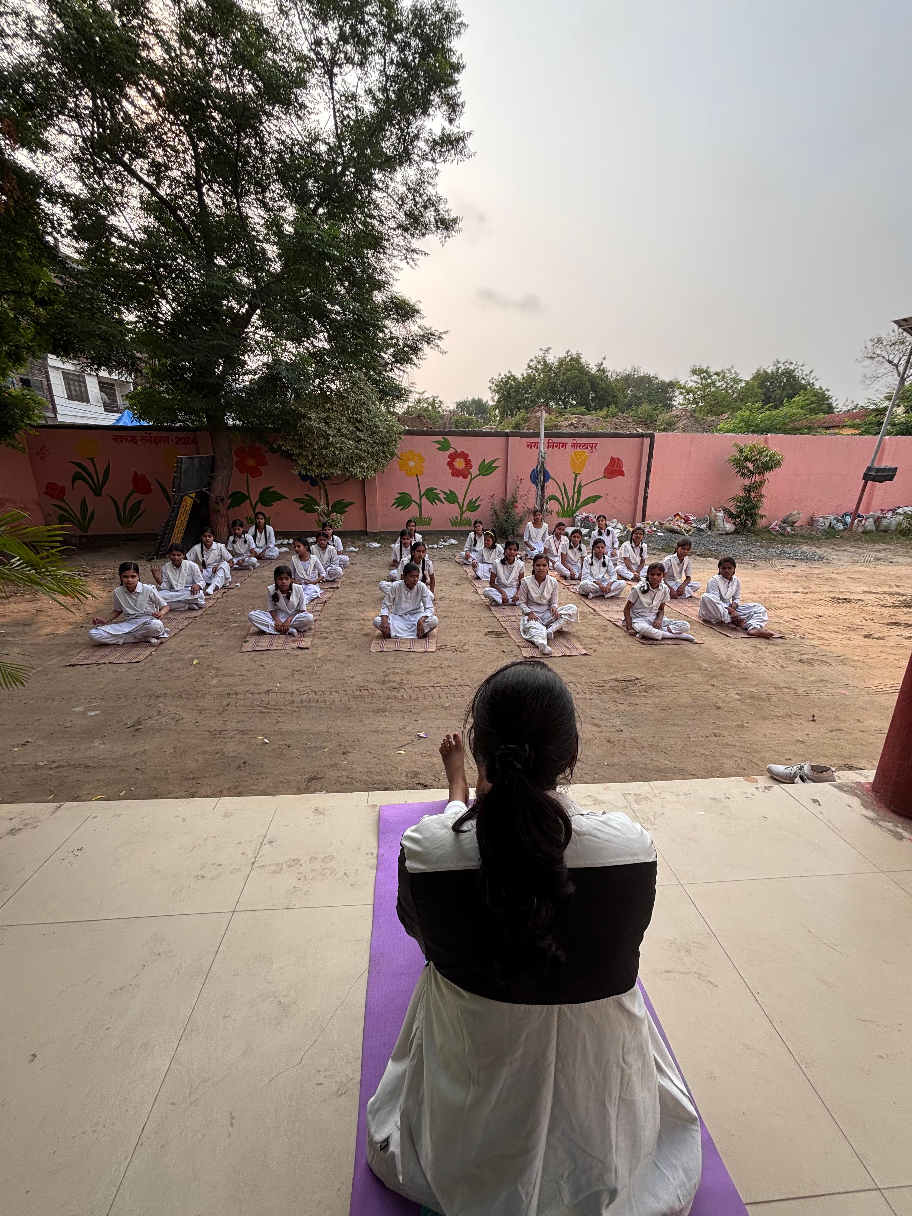 बालिकाओं को सशक्त बना रही योग करने की पहल: -प्रो पूनम टंडन , कुलपति* बालिकाओं को सशक्त बना रही योग करने की पहल: -प्रो पूनम टंडन , कुलपति*