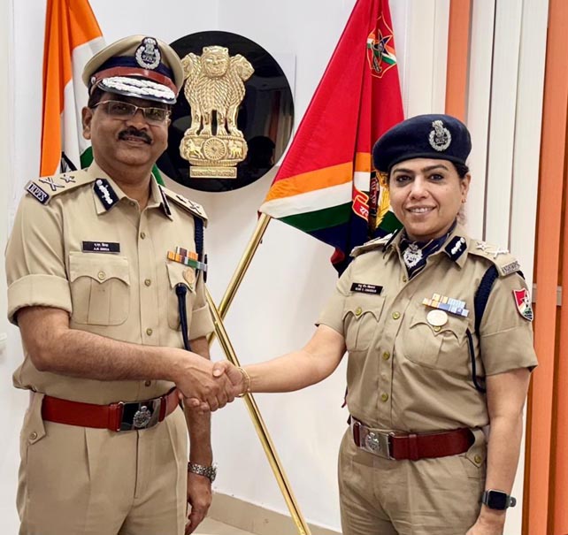 रेनू पुष्कर छिब्बर रेनू पुष्कर छिब्बर