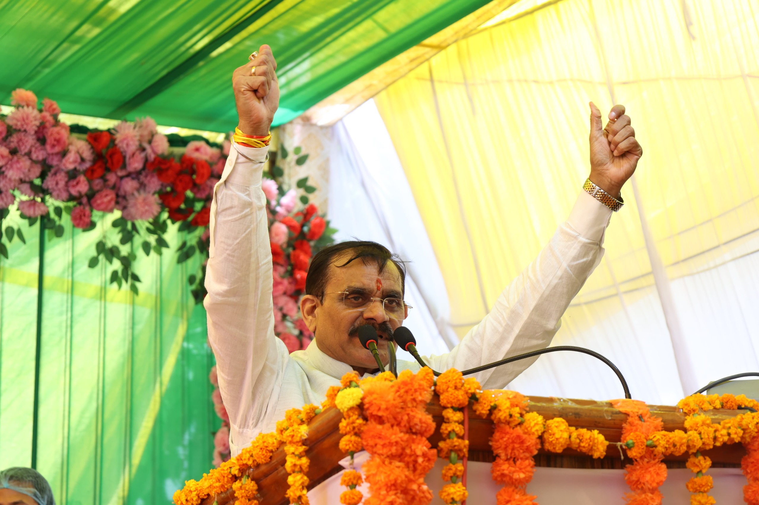 वीडी शर्मा वीडी शर्मा