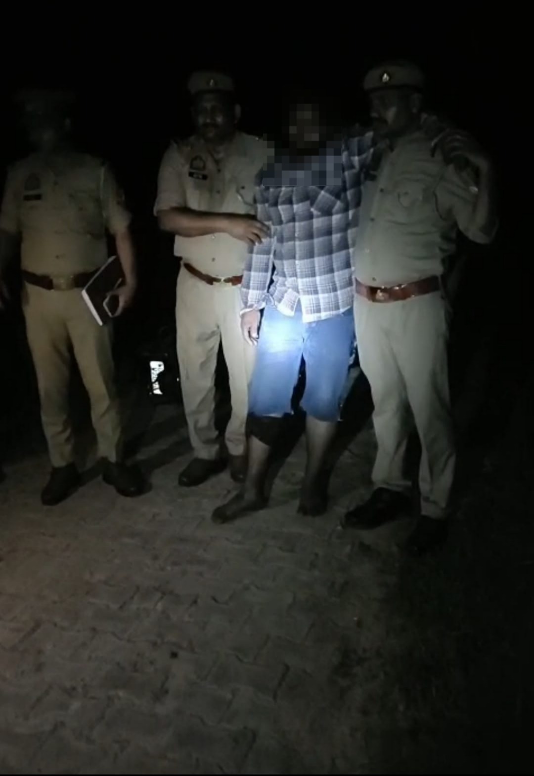 घायल गोतस्कर घायल गोतस्कर