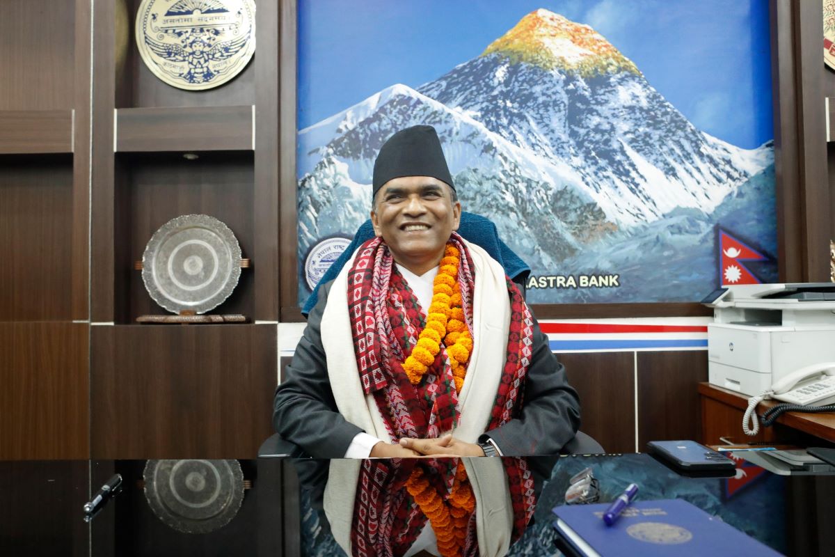 नेपाल राष्ट्र बैंक के नवनियुक्त गवर्नर विश्व पौडेल