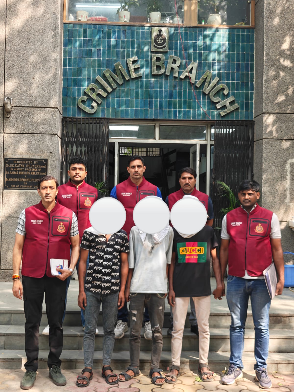 क्राइम ब्रांच द्वारा गिरफ्तार आरोपितों की फोटो क्राइम ब्रांच द्वारा गिरफ्तार आरोपितों की फोटो