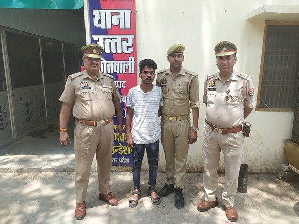 गिरफ्तार हत्यारोपी गिरफ्तार हत्यारोपी