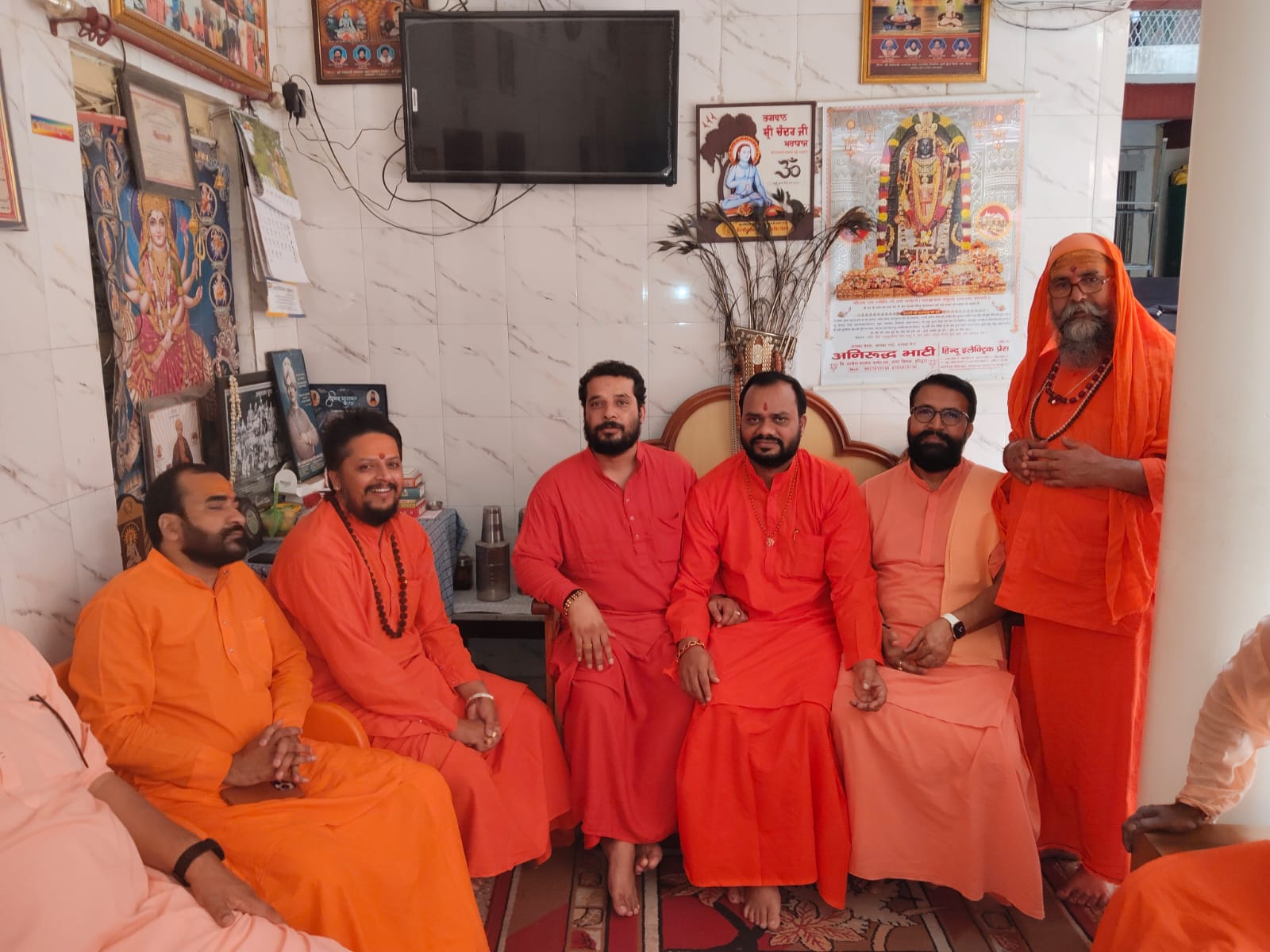 युवा भारत साधु समाज की बैठक युवा भारत साधु समाज की बैठक