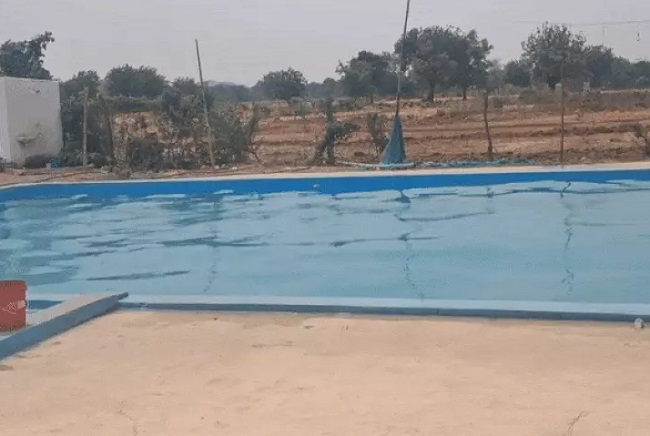 छतरपुरः स्विमिंग पूल छतरपुरः स्विमिंग पूल