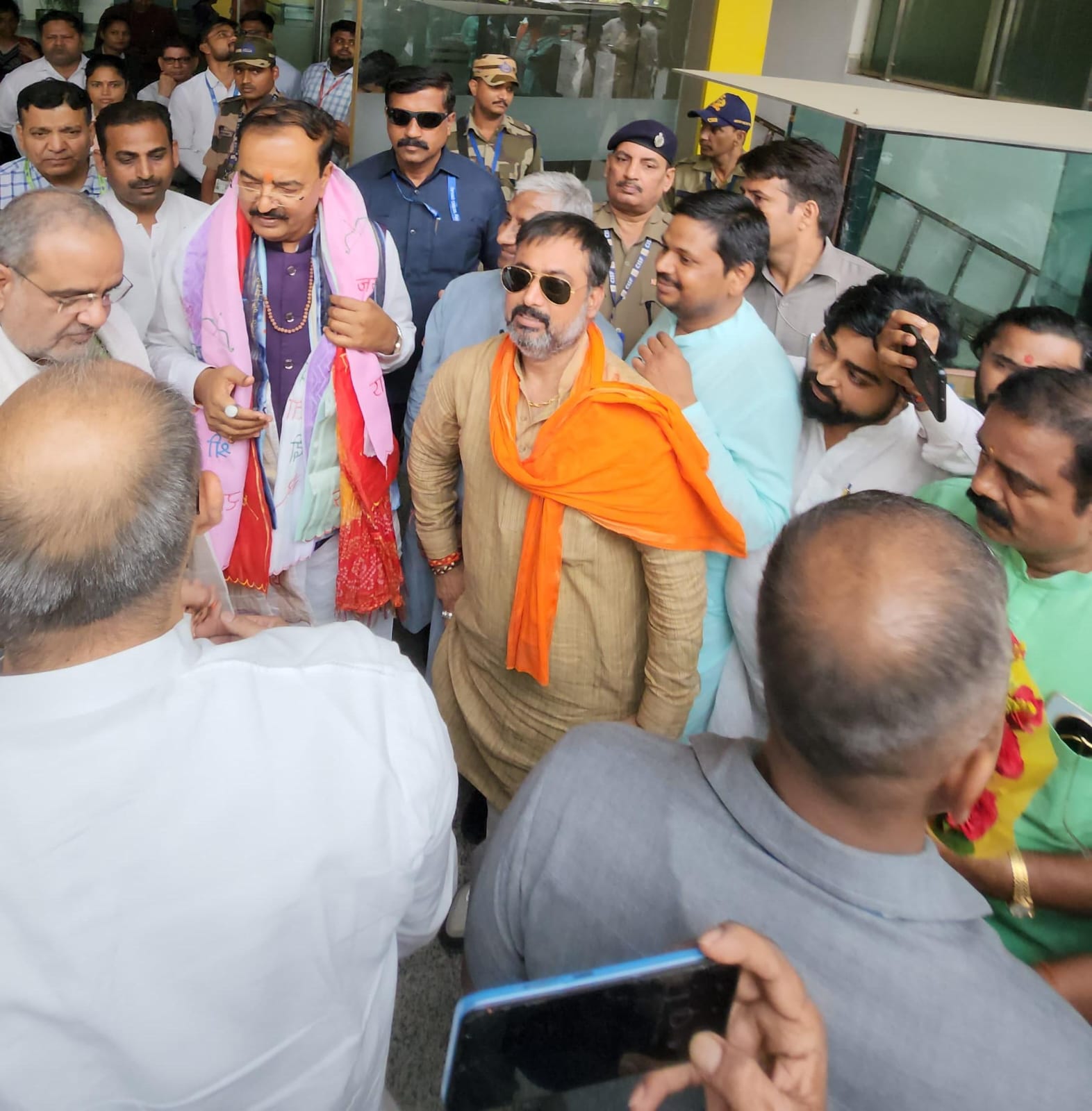 उपमुख्यमंत्री केशव प्रसाद मौर्य वाराणसी में उपमुख्यमंत्री केशव प्रसाद मौर्य वाराणसी में