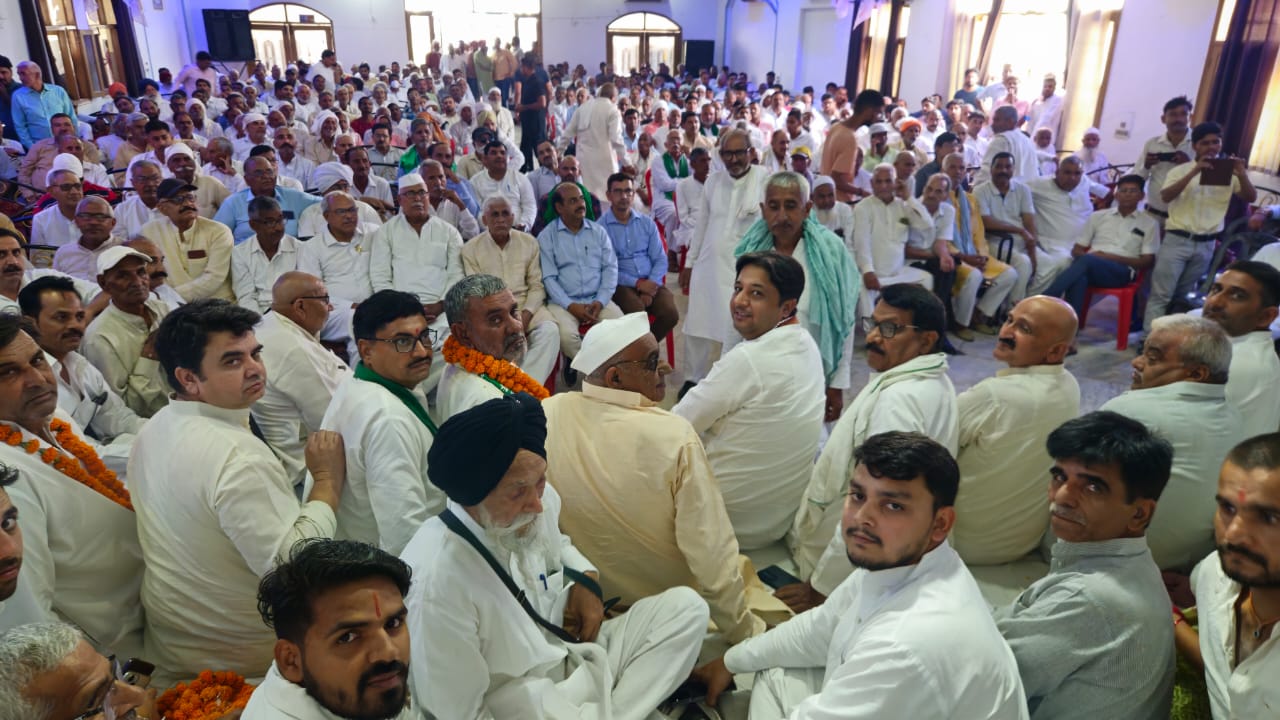 रालोद जिलाध्यक्ष के स्वागत में उमड़ी भीड़