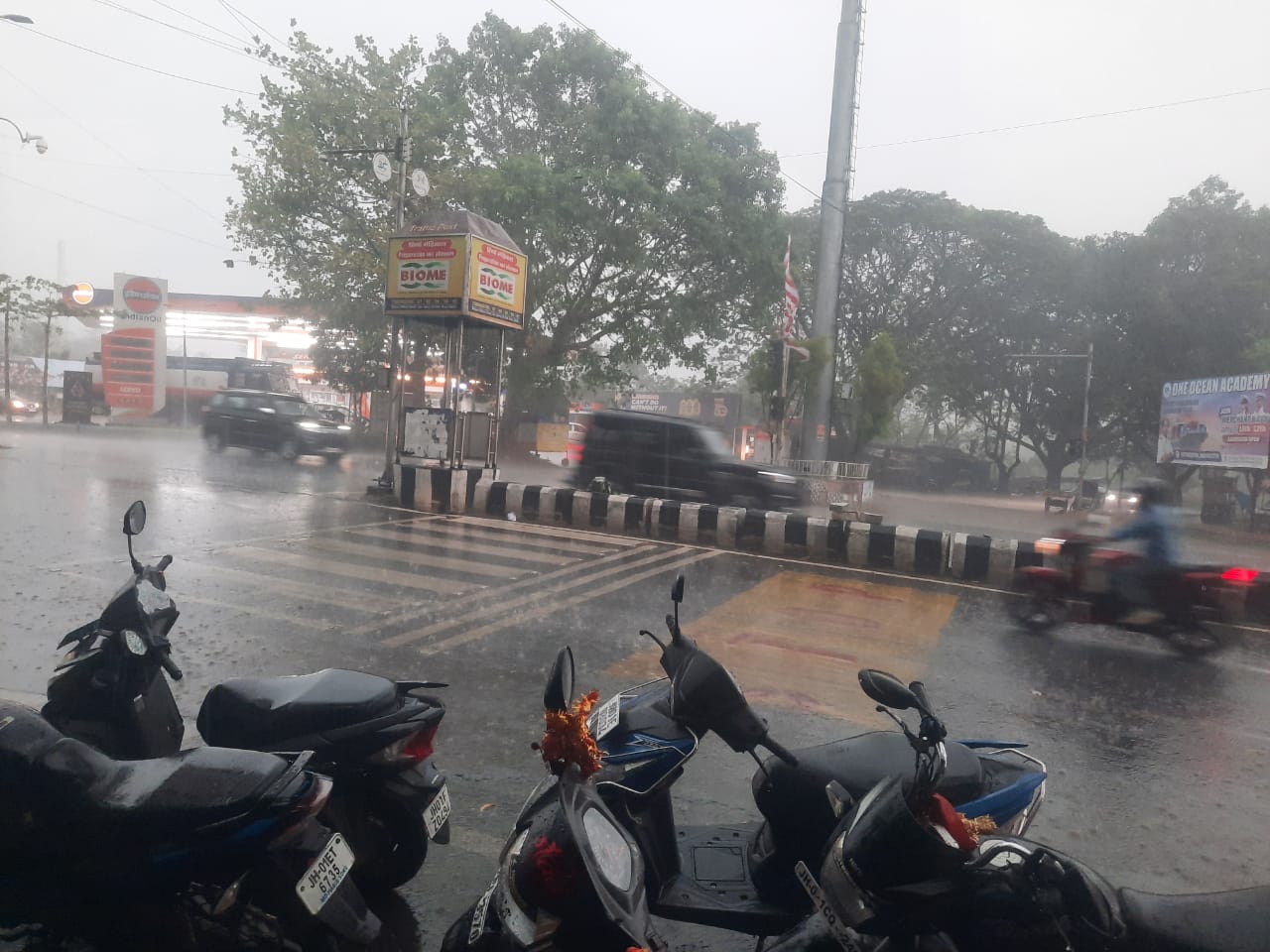 बारिश होने की फाइल फोटो बारिश होने की फाइल फोटो