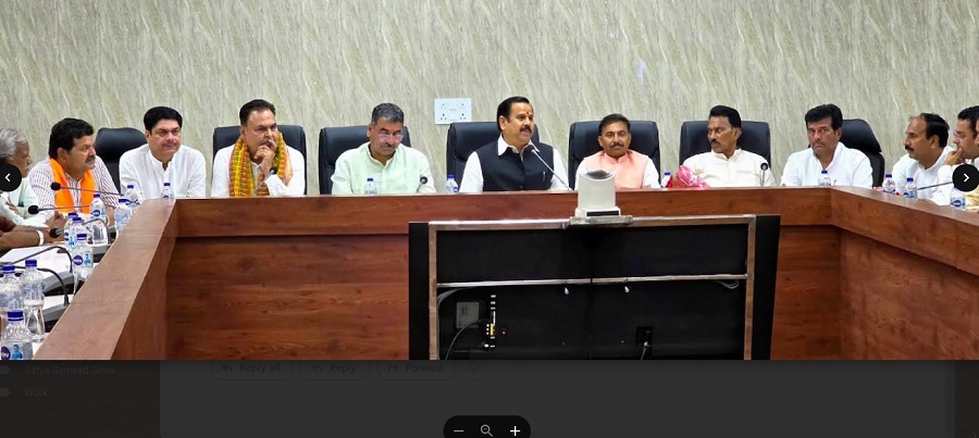 ग्वालियर में नगर निगम के भाजपा पार्षदों की बैठक