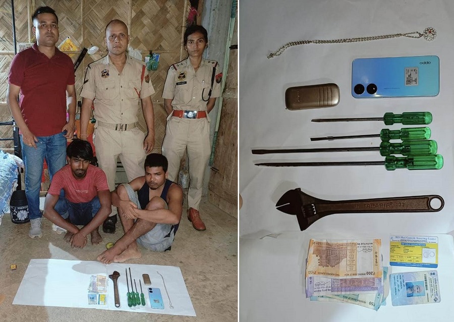 केराकुची में चोरी के दो गिरफ्तार आरोपितों के साथ बरामद चोरी के सामान और औजारों की तस्वीर। केराकुची में चोरी के दो गिरफ्तार आरोपितों के साथ बरामद चोरी के सामान और औजारों की तस्वीर।