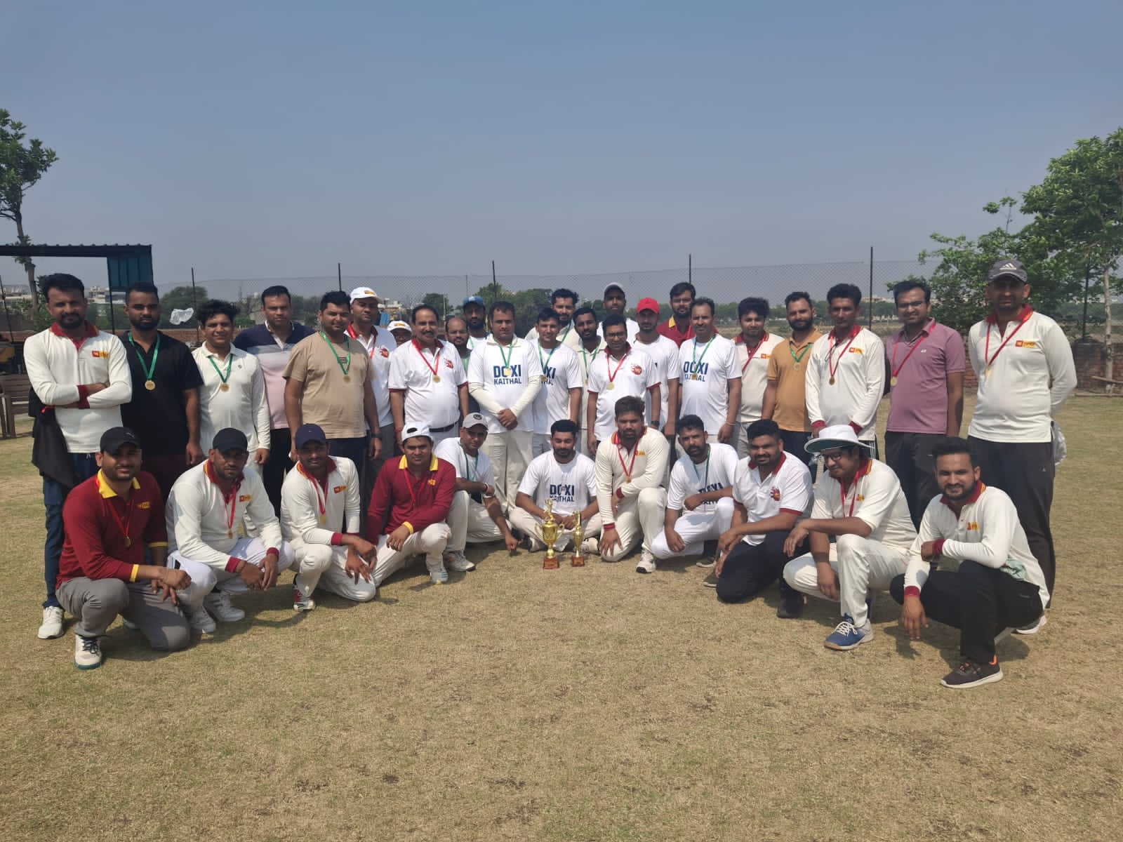 मैच में भाग लेते हुए डीसी 11 व पीएनबी 11 के खिलाडी। मैच में भाग लेते हुए डीसी 11 व पीएनबी 11 के खिलाडी।