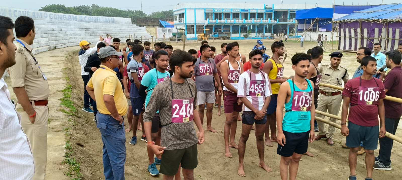 होमगार्ड शारीरिक दक्षता परीक्षा के पहले दिन 60 अभ्यर्थी हुए सफल होमगार्ड शारीरिक दक्षता परीक्षा के पहले दिन 60 अभ्यर्थी हुए सफल