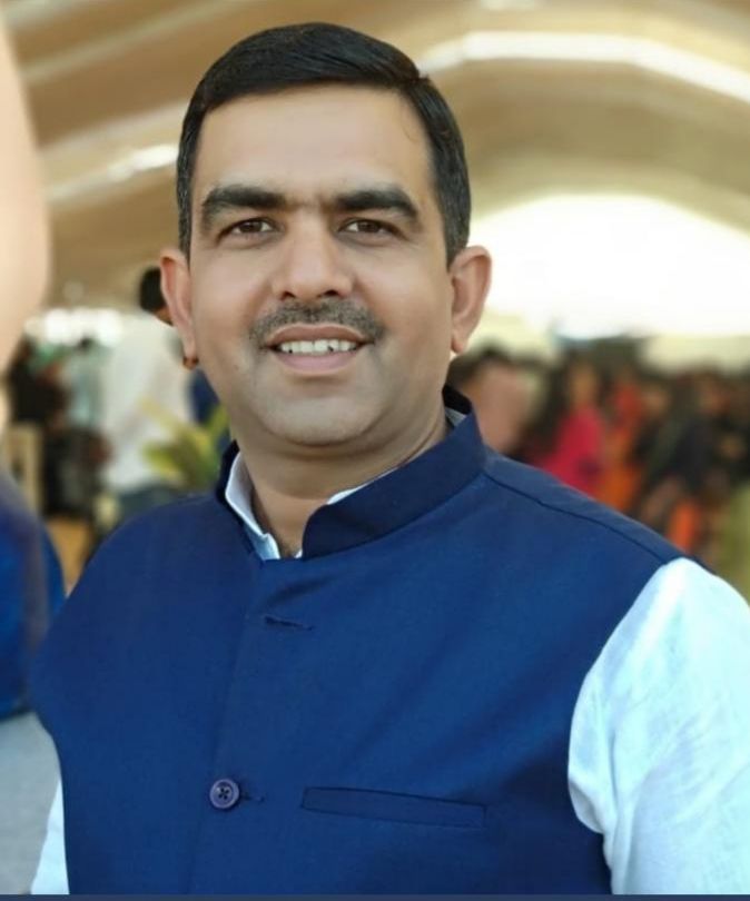 नवीन शर्मा नवीन शर्मा