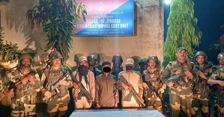 मणिपुर में गिरफ्तार उग्रवादियों की तस्वीर। मणिपुर में गिरफ्तार उग्रवादियों की तस्वीर।