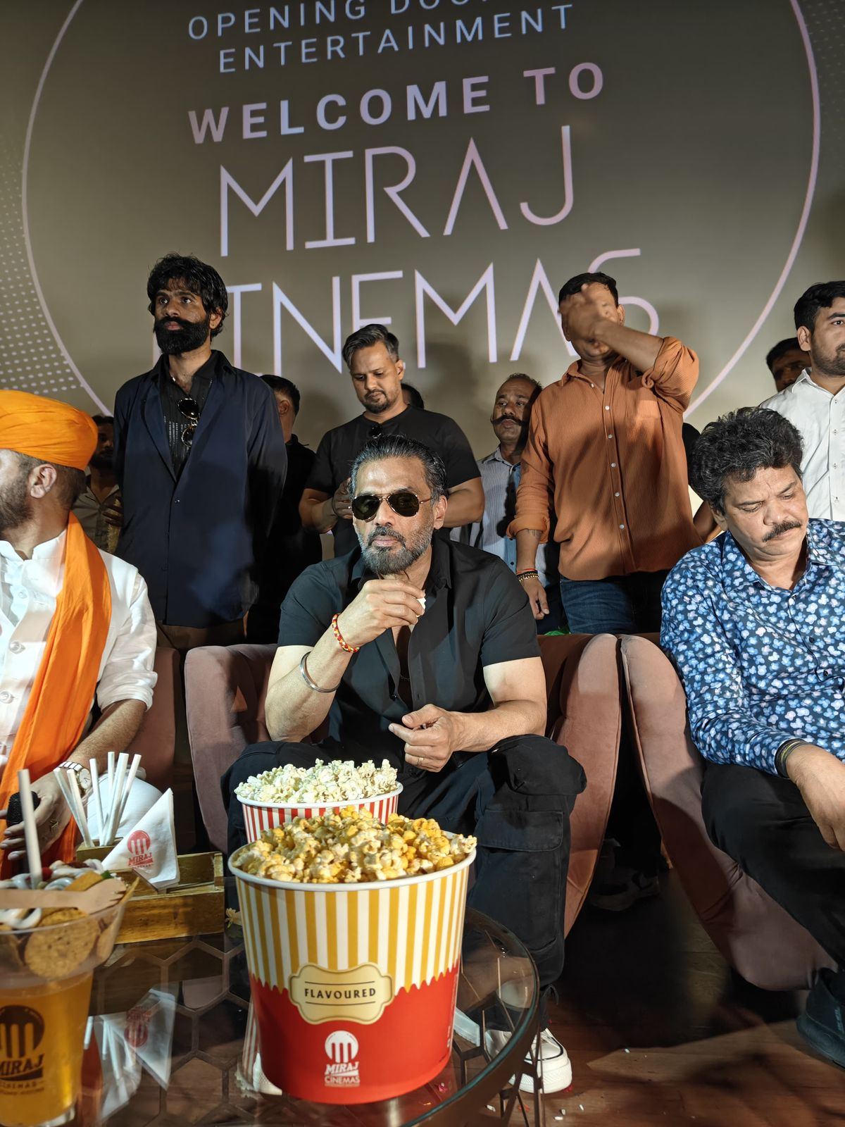 फिल्म केसरी वीर के प्रमोशन में जयपुर पहुंचे फिल्म अभिनेता सुनील शेट्टी फिल्म केसरी वीर के प्रमोशन में जयपुर पहुंचे फिल्म अभिनेता सुनील शेट्टी