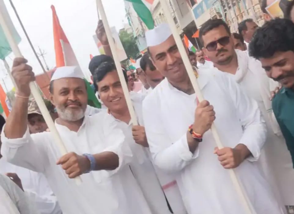जयहिंद यात्रा, गांधी परिवार की शहादत को किया याद जयहिंद यात्रा, गांधी परिवार की शहादत को किया याद