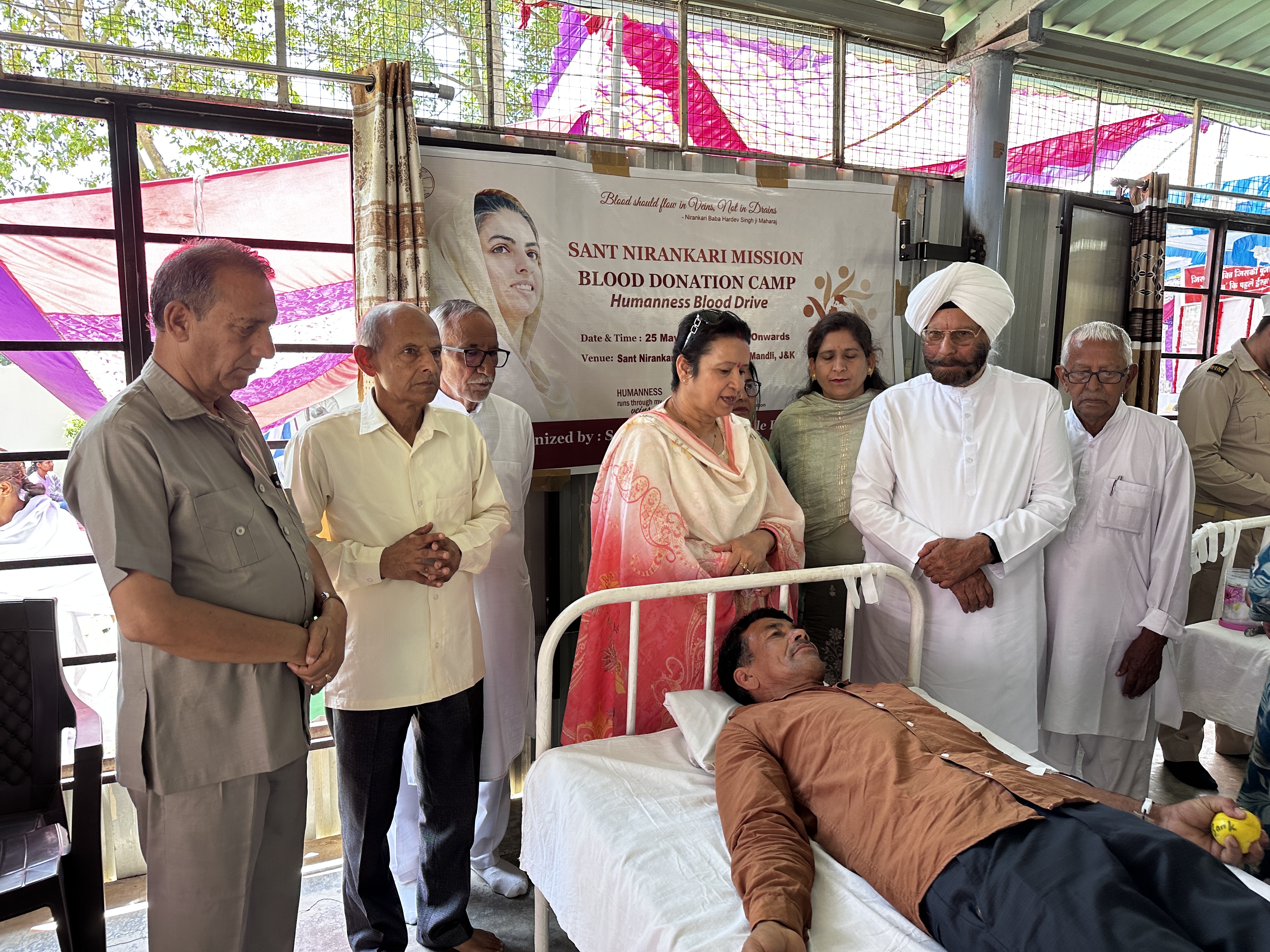 संत निरंकारी मिशन ने रक्तदान शिविर का आयोजन किया, 81 यूनिट रक्त एकत्रित किया संत निरंकारी मिशन ने रक्तदान शिविर का आयोजन किया, 81 यूनिट रक्त एकत्रित किया