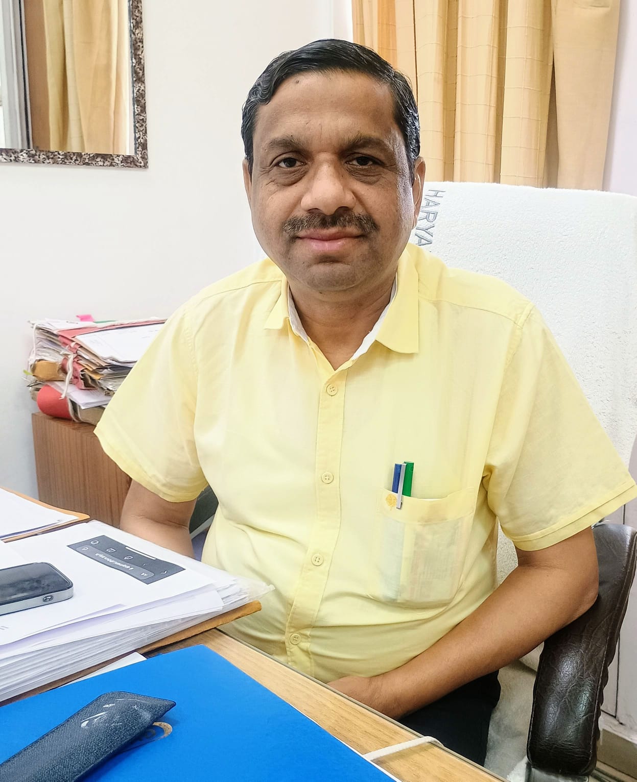 सुरेश कुमार सुरेश कुमार