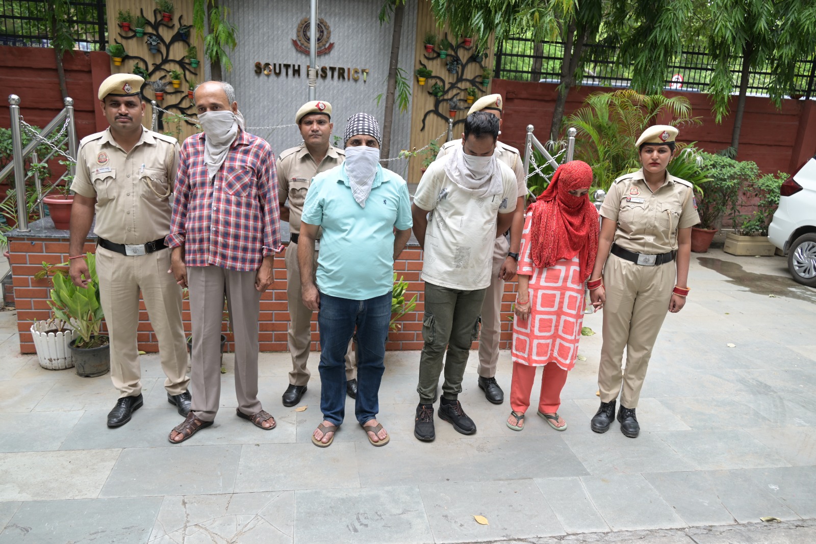 परीक्षा फर्जीवाड़े में गिरफ्तार आरोपितों की फोटो परीक्षा फर्जीवाड़े में गिरफ्तार आरोपितों की फोटो
