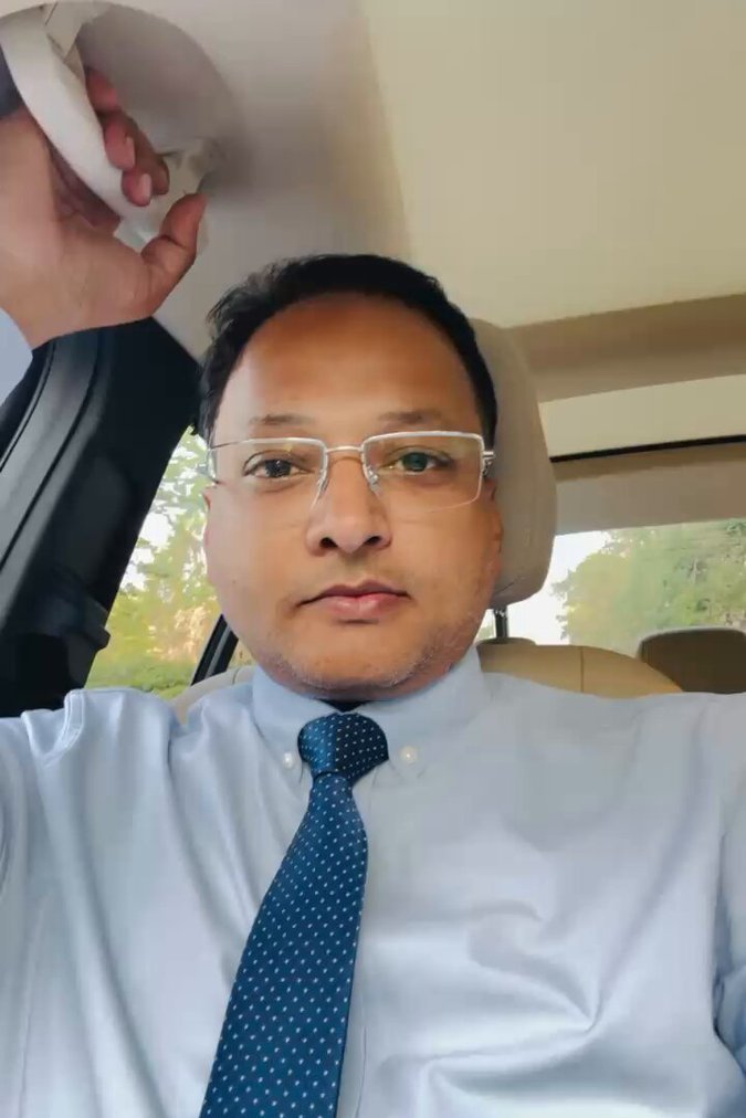 समाजवादी पार्टी के प्रवक्ता डॉ.आशुतोष वर्मा समाजवादी पार्टी के प्रवक्ता डॉ.आशुतोष वर्मा