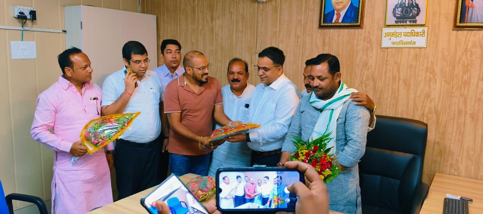 नए एसडीओ के रूप में रंजीत कुमार रंजन ने किया पदभार ग्रहण नए एसडीओ के रूप में रंजीत कुमार रंजन ने किया पदभार ग्रहण