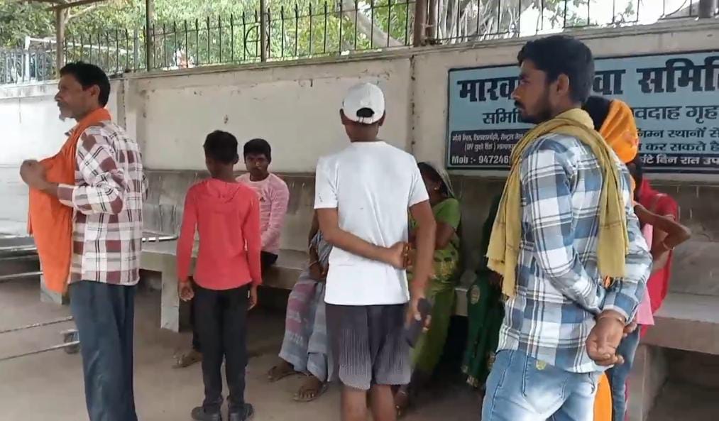 मृतका के परिजन मृतका के परिजन