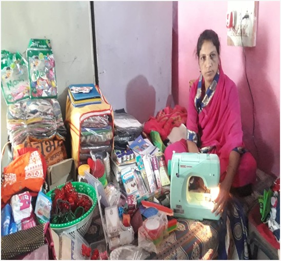 अशोकनगर: लखपति दीदी सुनीता सालुंके स्वंय का रोजगार स्थापित कर बनी आत्मनिर्भर अशोकनगर: लखपति दीदी सुनीता सालुंके स्वंय का रोजगार स्थापित कर बनी आत्मनिर्भर