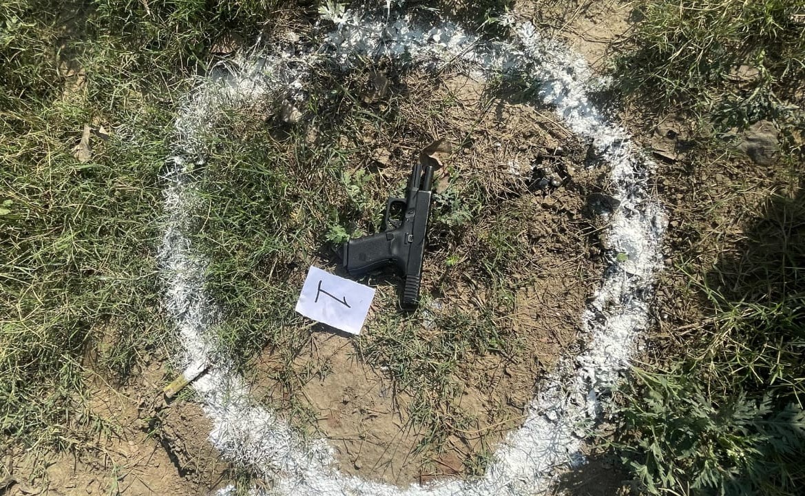 पंजाब पुलिस द्वारा बरामद पिस्तौल पंजाब पुलिस द्वारा बरामद पिस्तौल