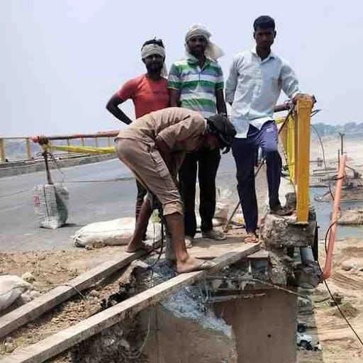 मरम्मत कार्य मरम्मत कार्य