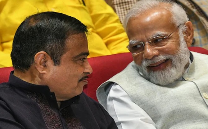 प्रधानमंत्री नरेन्द्र मोदी और केंद्रीयमंत्री मंत्री नितिन गडकरी। फोटो-फाइल प्रधानमंत्री नरेन्द्र मोदी और केंद्रीयमंत्री मंत्री नितिन गडकरी। फोटो-फाइल