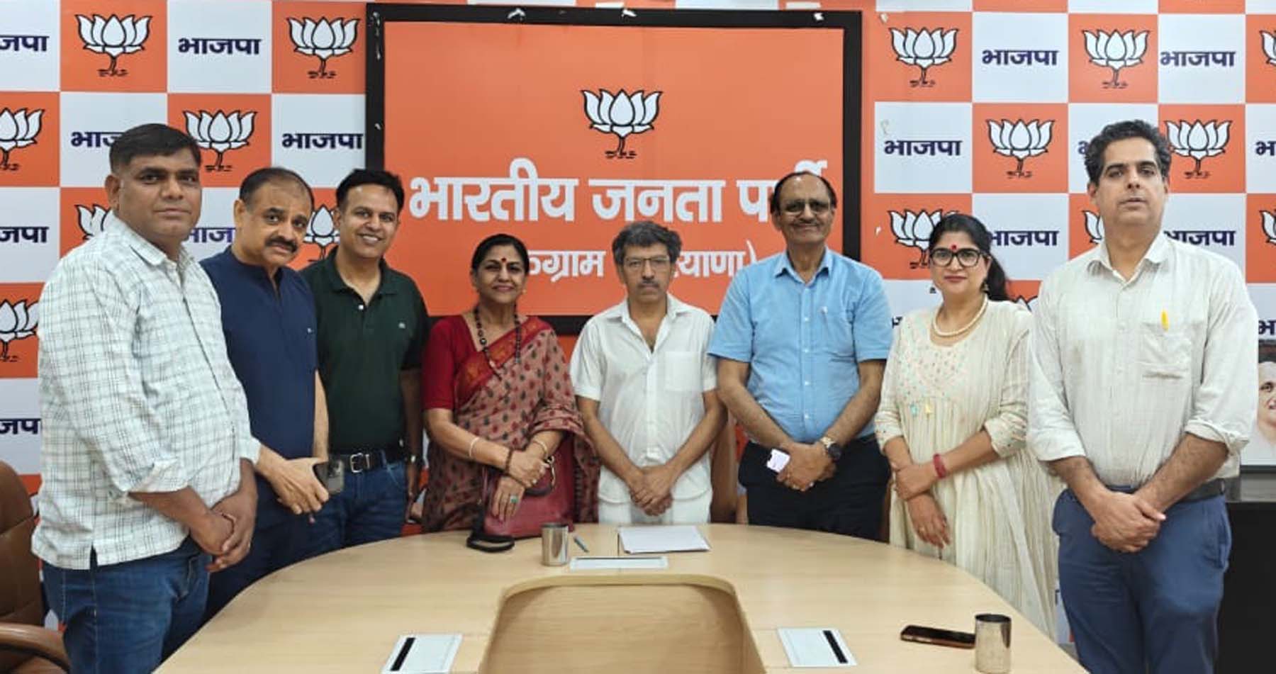 गुरुग्राम भाजपा कार्यालय में भाजपा चिकित्सा प्रकोष्ठ की बैठक में मौजूद जिला संयोजक डा. सुदीप सिंगला व अन्य पदाधिकारी एवं सदस्य। गुरुग्राम भाजपा कार्यालय में भाजपा चिकित्सा प्रकोष्ठ की बैठक में मौजूद जिला संयोजक डा. सुदीप सिंगला व अन्य पदाधिकारी एवं सदस्य।