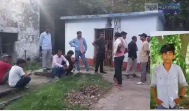अस्पताल में परिजन अस्पताल में परिजन