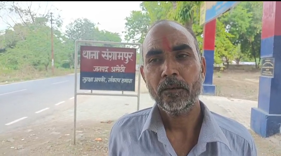 एंबुलेंस ड्राइवर संजय कुमार तिवारी की फोटो एंबुलेंस ड्राइवर संजय कुमार तिवारी की फोटो