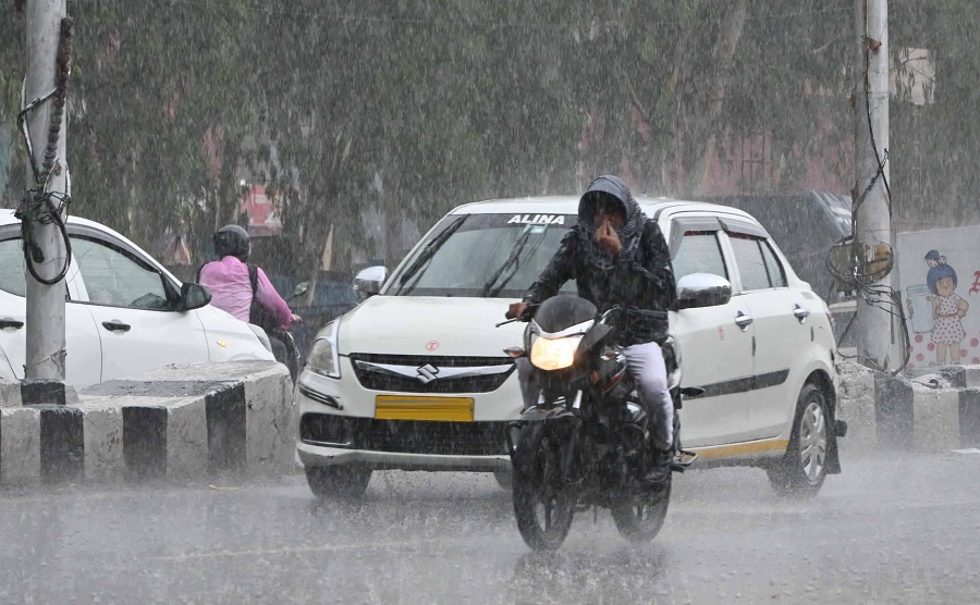 भोपाल शहर में मंगलवार को झमाझम बारिश हुई भोपाल शहर में मंगलवार को झमाझम बारिश हुई