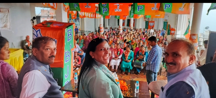 इन्दु गोस्वामी बोली आतंकियों को सेना ने दिया मुंह तोड़ जवाब। इन्दु गोस्वामी बोली आतंकियों को सेना ने दिया मुंह तोड़ जवाब।