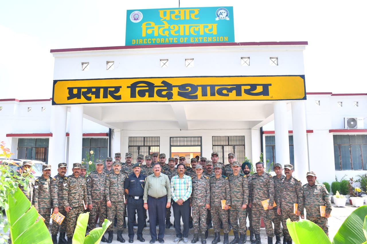 सैन्य कर्मियों ने सीखे कृषि बागवानी के गुण