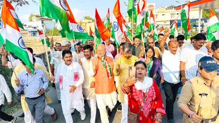 आॅपरेशन सिंदूर की सफलता और सेना के सम्मान में निकाली तिरंगा शौर्य सम्मान यात्रा आॅपरेशन सिंदूर की सफलता और सेना के सम्मान में निकाली तिरंगा शौर्य सम्मान यात्रा