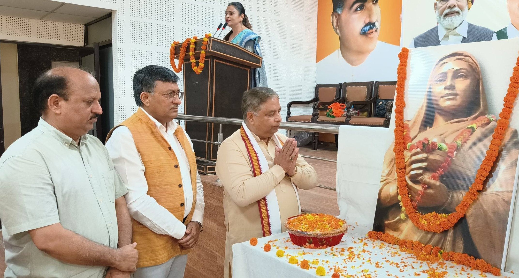 अहिल्याबाई का सुशासन का विजन बेमिसाल, पीएम मोदी उनकी विरासत को आगे बढ़ा रहे हैं - सत शर्मा अहिल्याबाई का सुशासन का विजन बेमिसाल, पीएम मोदी उनकी विरासत को आगे बढ़ा रहे हैं - सत शर्मा